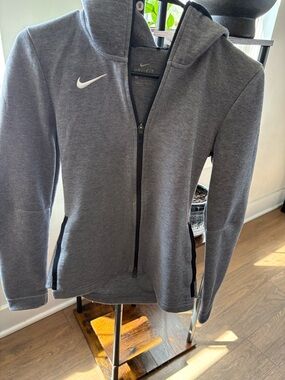 Nike Gray Dri-FIT Full-Zip Hooded Jacket